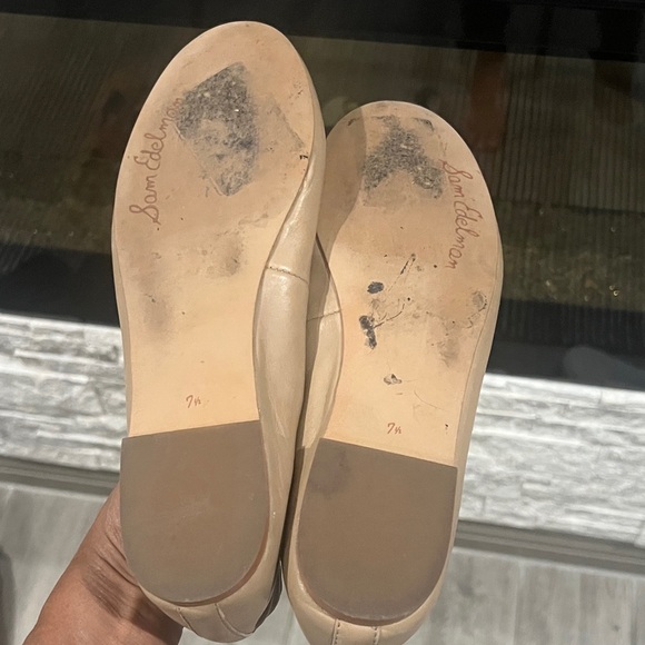 Sam Edelman Beige Scalloped Flats size 7 1/2 - Picture 5 of 9